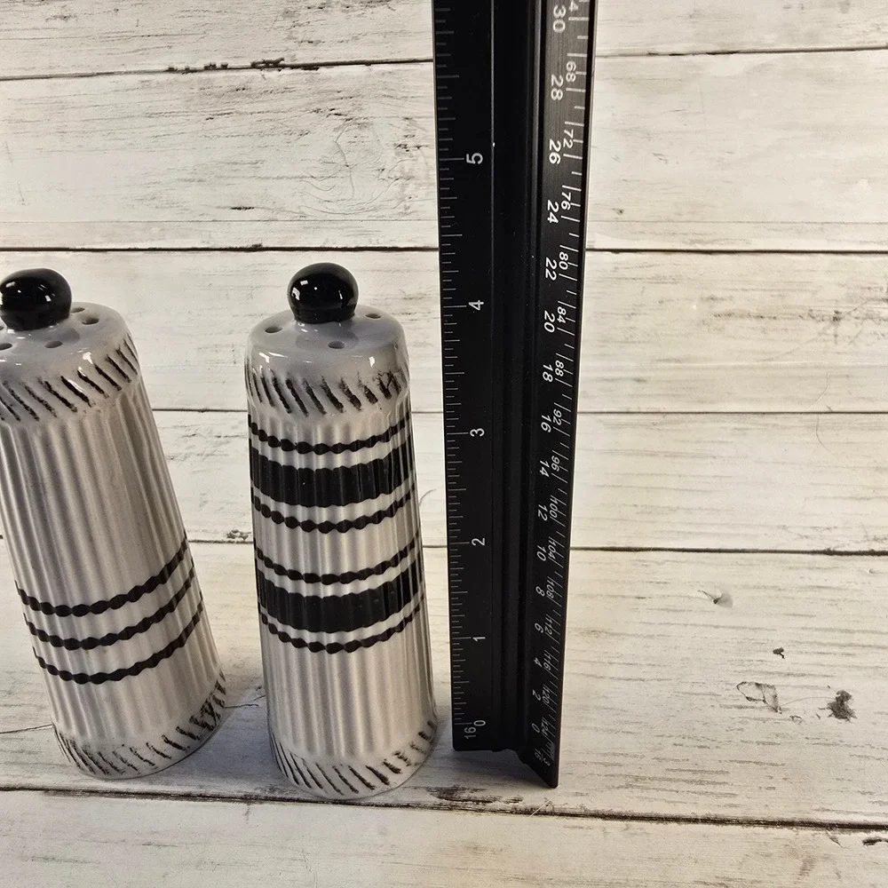 Black and White Striped Ceramic Salt and Pepper Shaker Set Ribbed Modern Decor